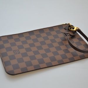 LOUIS VUITTON Monogram Neverfull Pochette Cerise